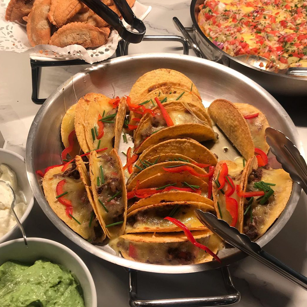 all-you-can-eat buffet in lynbrook hotel