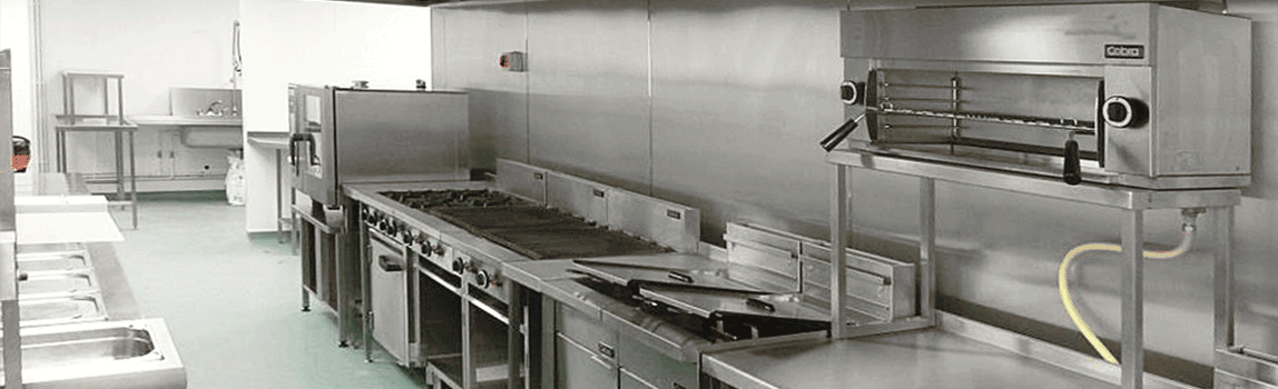Sand le Mere kitchen installation