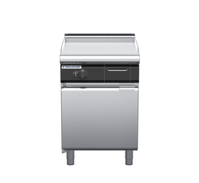 waldorf cue gp8600glcr3-cd-c0 600mm gas griddle 600mm ribbed chrome finish on cabinet base with door and low splashback