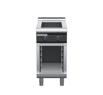 waldorf cue in8200lr2-cb-c0 450mm electric induction cooktop on cabinet base with low splashback