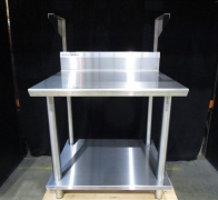cobra c900s - 900mm infill bench with salamander upstands