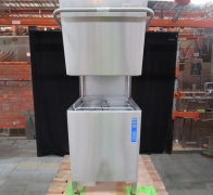 wexiodisk wd-6 - ergonomic passthrough dishwasher