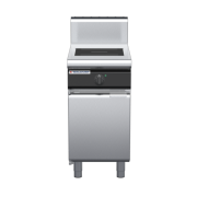 waldorf cue in8100hr3-cd-c0 450mm electric induction cooktop on cabinet base with door and high splashback